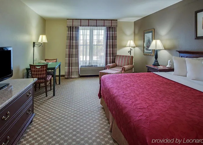 Country & By Radisson, Schaumburg, Il